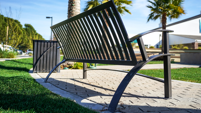 Outdoor Site Furnishings for Contractors